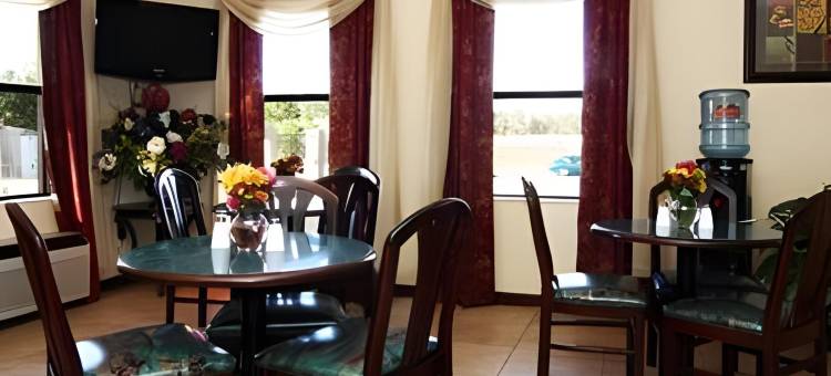 阿代尔斯维尔卡尔霍恩南品质酒店(Quality Inn Adairsville-Calhoun South)图片