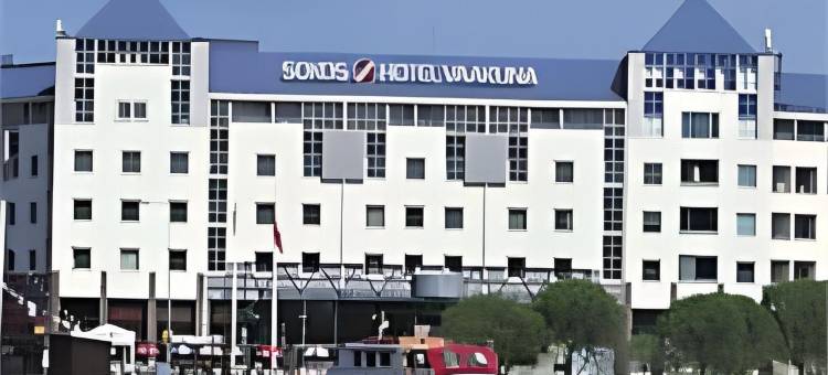 原创索克斯酒店瓦库娜花门琳娜(Original Sokos Hotel Vaakuna Hameenlinna)图片