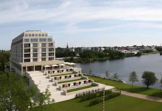 Atlantic Hotel Wilhelmshaven Hotel Overview