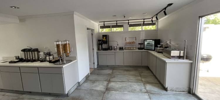 中城酒店 - 贝斯特韦斯特 SureStay 精选酒店(The Midtowner Hotel, SureStay Collection by Best Western)图片