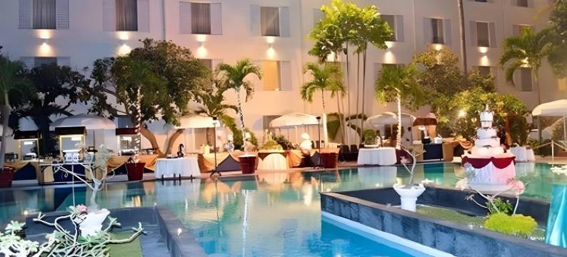 萨菲尔于格亚卡塔酒店(Hotel New Saphir Yogyakarta)图片