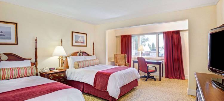 锡康克普罗维登斯地区华美达酒店(Ramada by Wyndham Seekonk Providence Area)图片