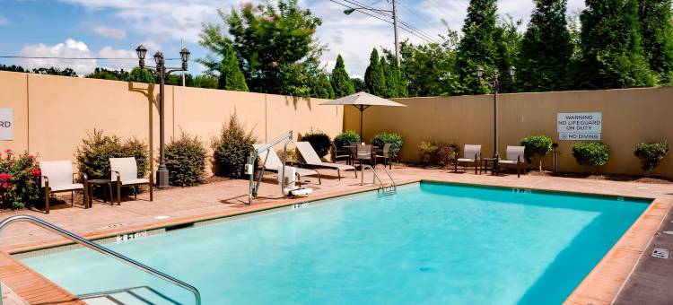 斯泰茨维尔莫尔斯威尔/诺曼湖万怡酒店(Courtyard Statesville Mooresville/Lake Norman)图片