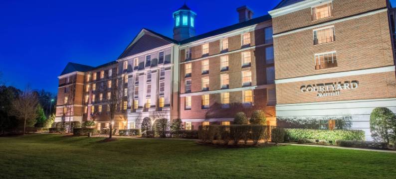 教堂山万怡酒店(Courtyard Chapel Hill)图片