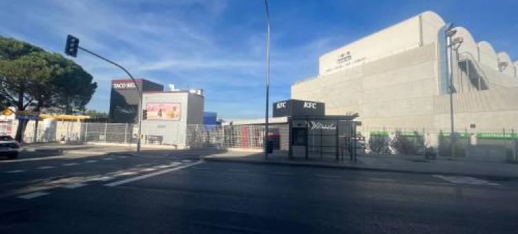 P4 Madrid Airport, Estadio Civitas, Ifema, Barajas Y Rejas图片