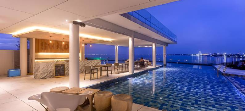 茨克斯5美景酒店(Tsix5 Phenomenal Hotel Pattaya)图片