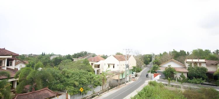 红门酒店@巴勒艾贾清真森吉吉(RedDoorz @ BaleEja Syariah Senggigi)图片