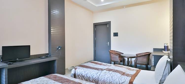 拉迪卡酒店(Hotel Radhika)图片