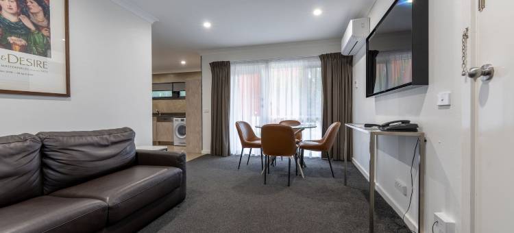 福雷斯特公寓酒店(Forrest Hotel & Apartments)图片