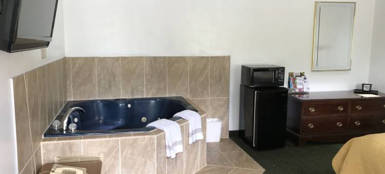 阿尔图纳休闲酒店(Relax Inn Altoona)图片