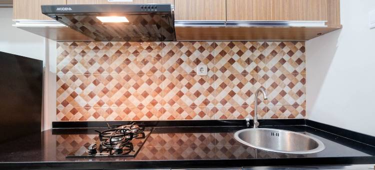 在Atlanta Residences的温暖如家的1卧室公寓，由Travelio提供(Warm and Homey 1Br Apartment at Atlanta Residences by Travelio)图片