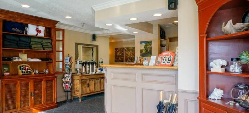 砂卵石酒店(Sand Pebbles Inn)图片