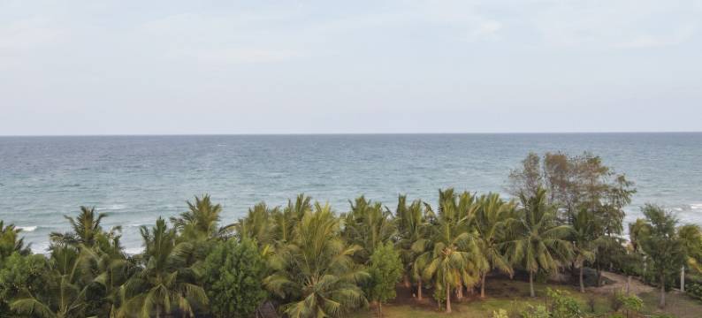 Casamia Oceanfront Condo Nilaveli图片