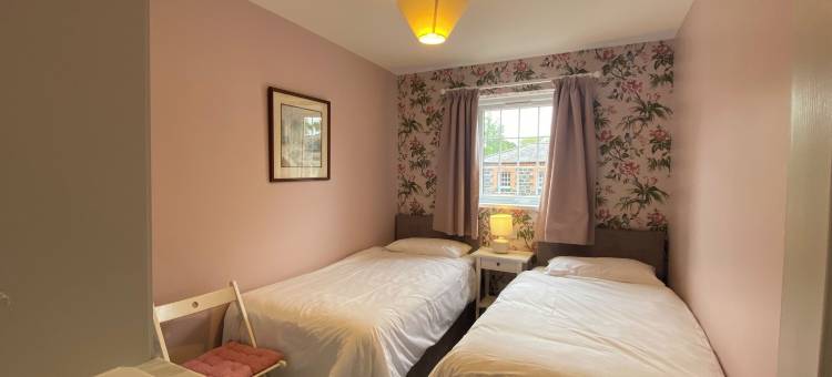 巴利斯库利恩公园庭院小屋(Ballyscullion Park Courtyard Cottages)图片