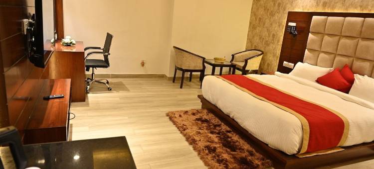 阿克里蒂克拉克斯酒店(Aakriti Clarks Inn Express)图片