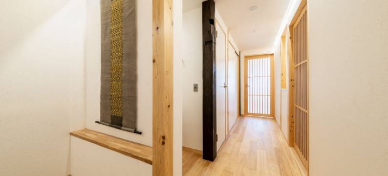 町家 宮川町  HANATOKII 花刻 (整棟出租)(Hanatoki Machiya Holiday Home)图片
