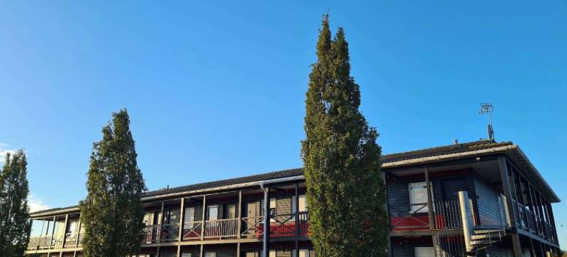 Enzo Hotels 卢代阿克由Kyriad Direct提供(Enzo Hotels Loudeac by Kyriad Direct)图片