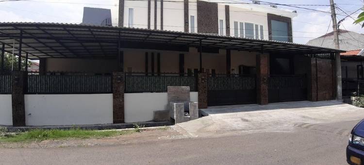 泗水红多兹恩加格尔贾亚酒店(RedDoorz @ Ngagel Jaya Surabaya)图片