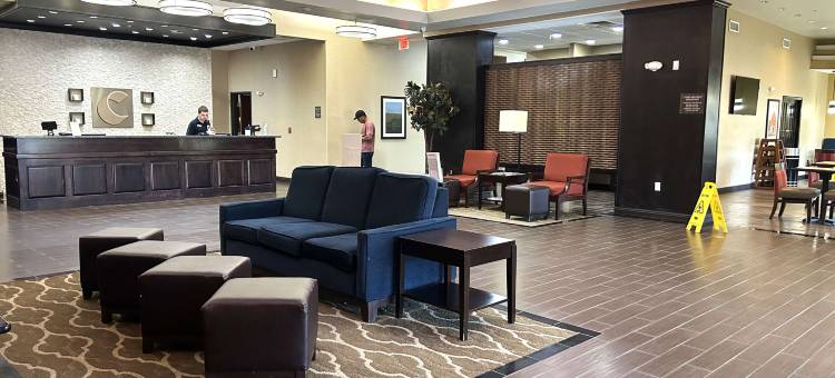 肖尼-堪萨斯城舒适套房酒店(Comfort Inn & Suites Shawnee - Kansas City)图片