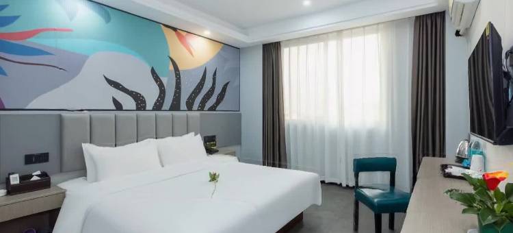 派酒店(菏泽火车站店)图片