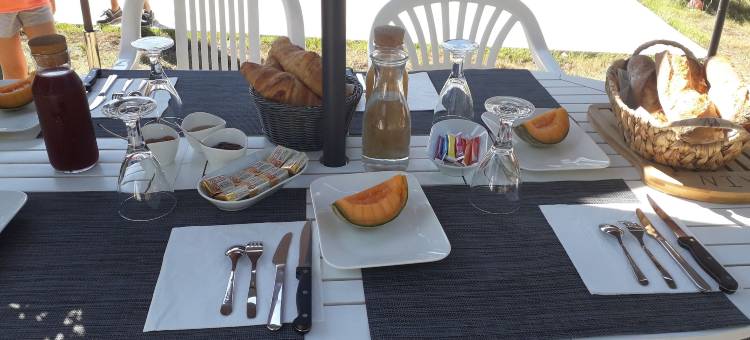 普罗文卡勒别墅酒店(La Villa Provençale)图片