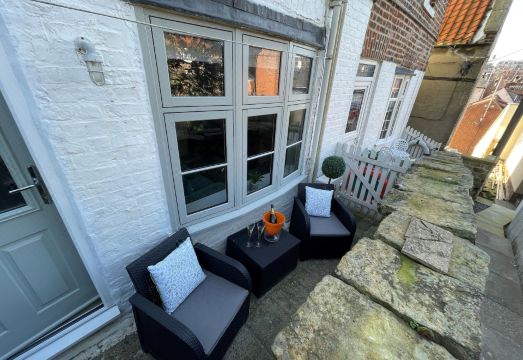 Demeter Cottage Hotel Overview