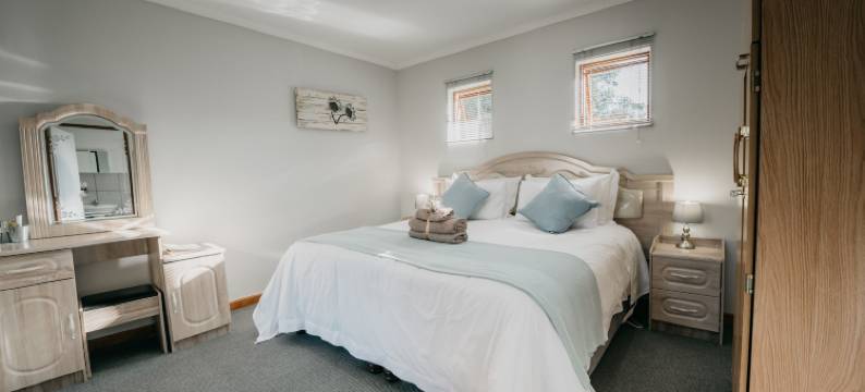 村庄小屋(The Village Lodge)图片