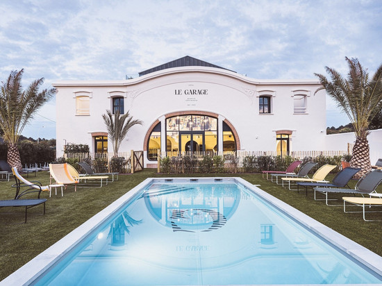 比亚里茨的车库