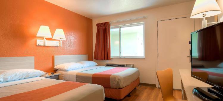 威斯敏斯特南6号汽车旅馆 - 长滩区(Motel 6 Westminster, CA - South - Long Beach Area)图片