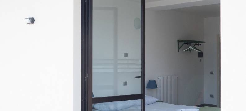 科莫湖海滩青年旅舍(Lake Como Beach Hostel)图片