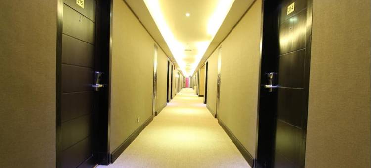 玛琅丽晶花园酒店(Regent's Park Hotel at Kayutangan Malang)图片