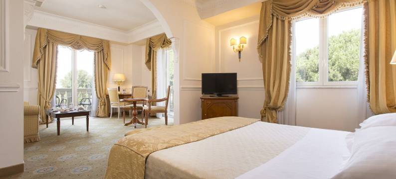 凡维特里大酒店(Grand Hotel Vanvitelli)图片