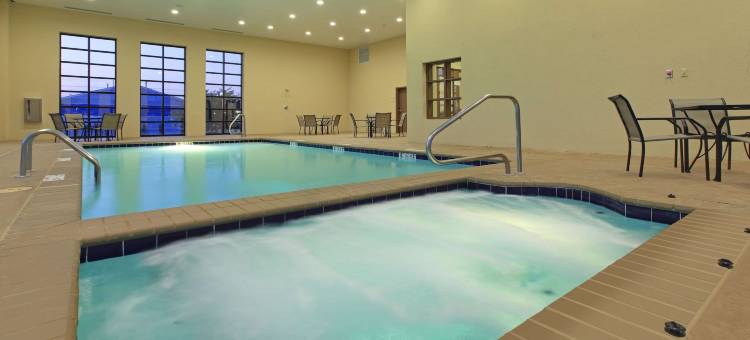 孟菲斯沃尔夫切斯拉昆塔温德姆套房酒店(La Quinta Inn & Suites by Wyndham Memphis Wolfchase)图片