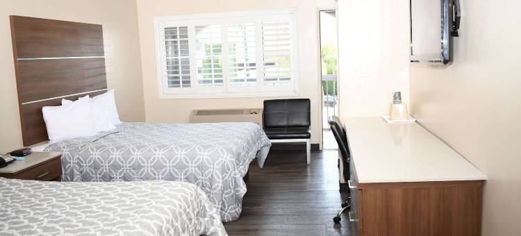 Travelodge by Wyndham Long Beach Convention Center图片