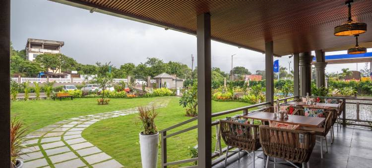 石木酒店安博利(Stone Wood Hotel Amboli)图片