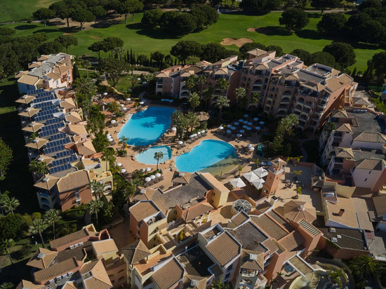 四季维拉摩拉酒店