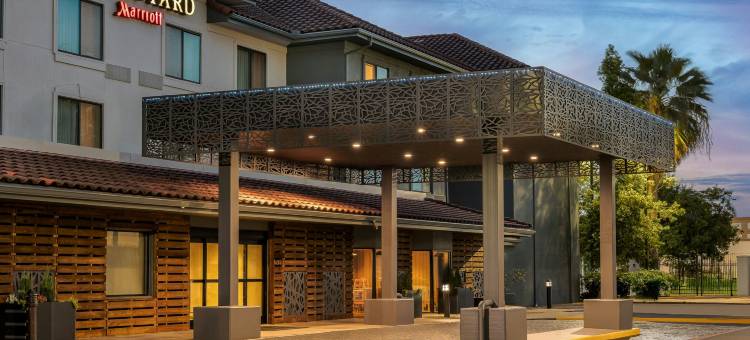 休斯顿莱斯大学万怡酒店-万豪旗下(Courtyard Houston Rice University)图片