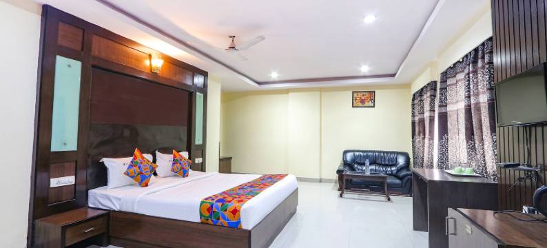 Fabhotel皇家公寓II(Fabhotel Royal Residency II)图片