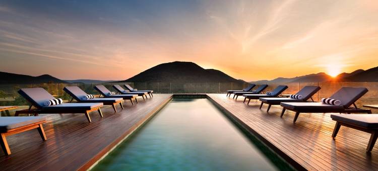 Qwabi私人游戏保护区的Babohi(Babohi at Qwabi Private Game Reserve by Newmark)图片