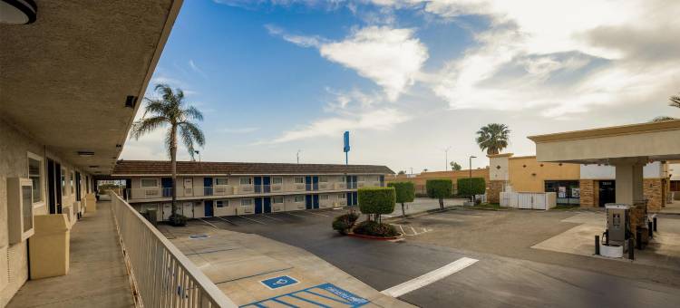 安大略机场6号汽车旅馆(Motel 6 Ontario, CA - Airport)图片