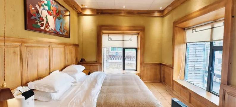 赞粑民宿(塔公草原店)图片