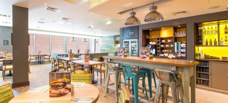 滕比城市中心普瑞米尔酒店(Premier Inn Tenby Town Centre)图片