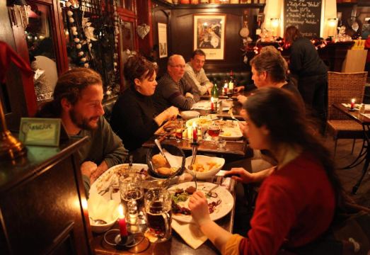 The Pipers Hotel Overview