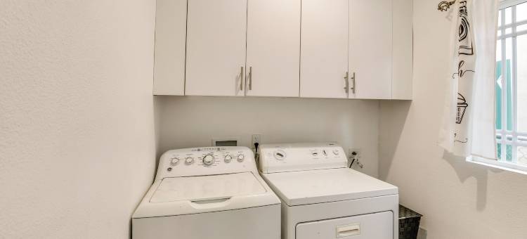 东洛杉矶家 - 距离市区7英里!(East Los Angeles Home - 7 Mi to Downtown!)图片