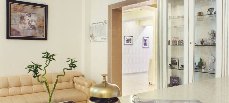 卡罗纳公寓酒店(Corona Hotel & Apartments)图片