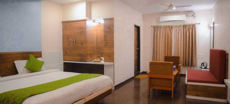 马杜万国际酒店(Hotel Madhuvan International)图片