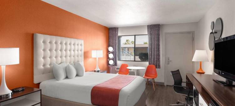 莫德斯托塞雷斯温德姆豪生酒店(Howard Johnson by Wyndham Modesto Ceres)图片