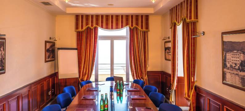 萨沃伊酒店(Hotel Savoy)图片