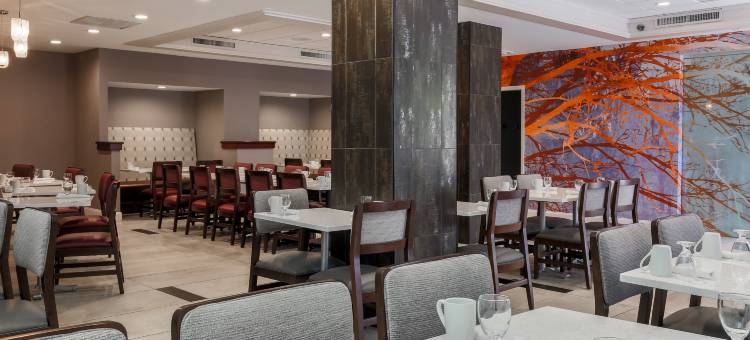 亚特兰大机场希尔顿逸林酒店(DoubleTree by Hilton Atlanta Airport)图片