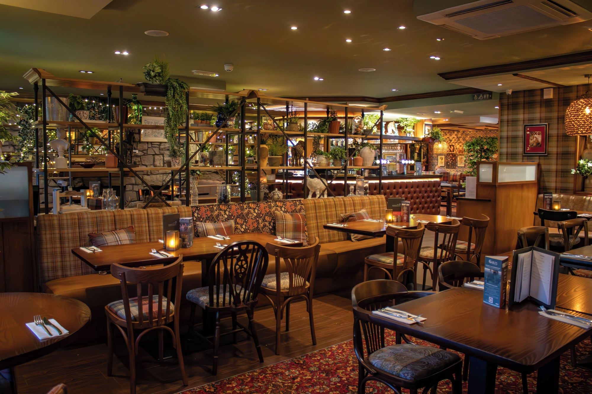 The Loans Inn Hotel Overview